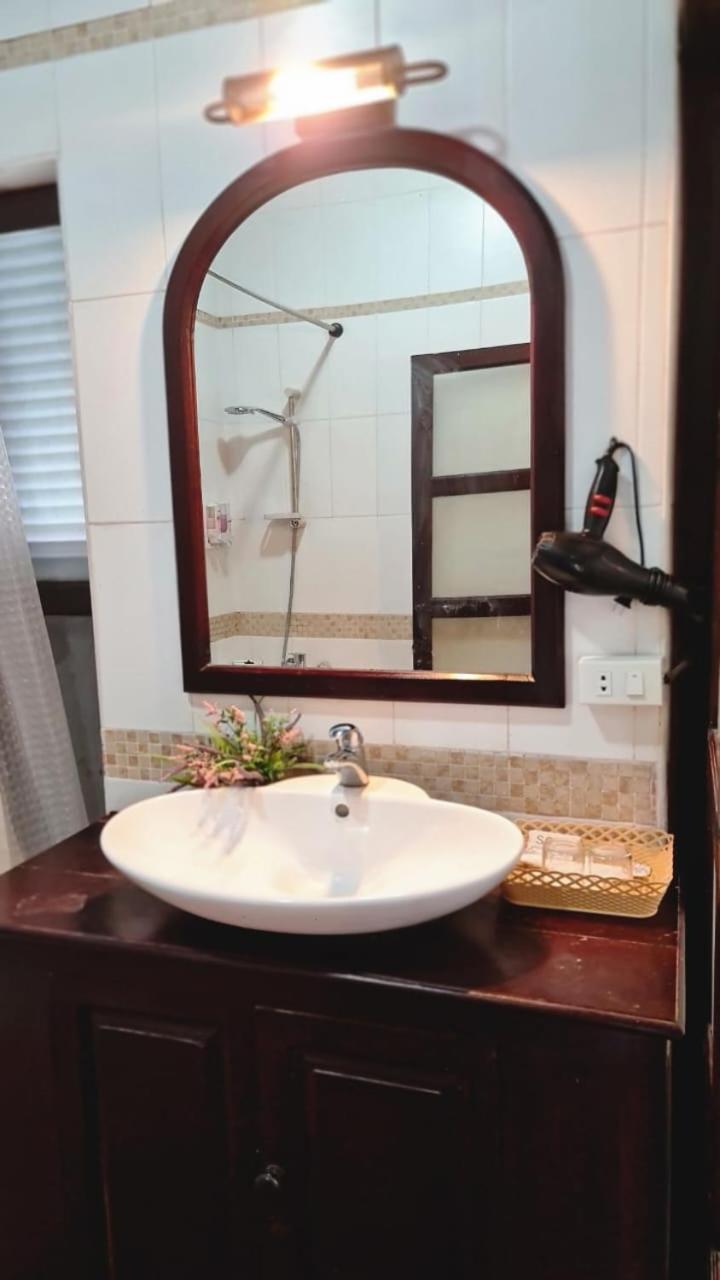 Villa Le Tam Tam Boutique Hotel Luang Prabang Dış mekan fotoğraf